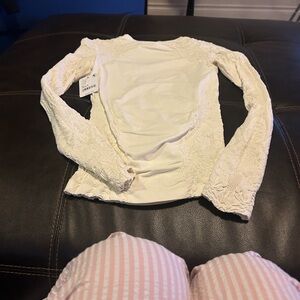 Elegant Cream Lace Long Sleeve Top
